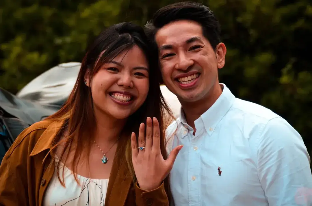 Tessellate Singapore custom engagement ring customer